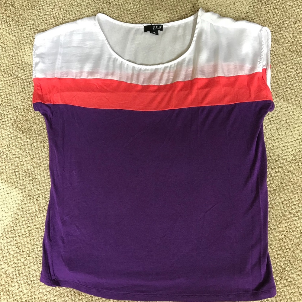 Color block top - Picture 3 of 7
